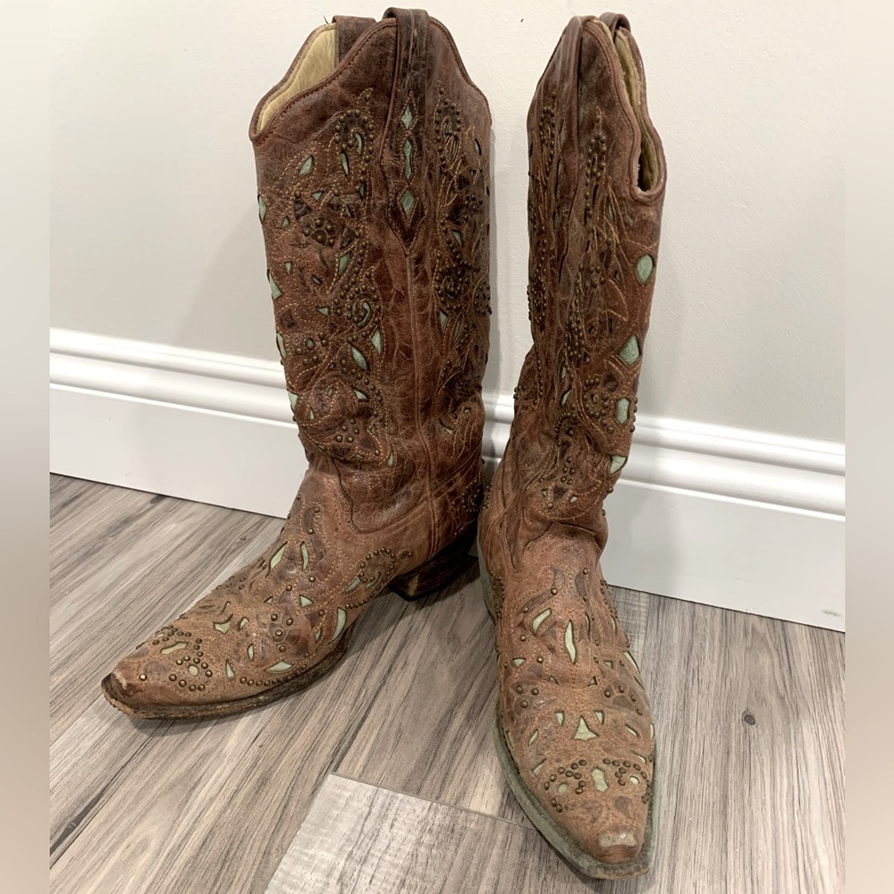 Women Coral Cowboy boots